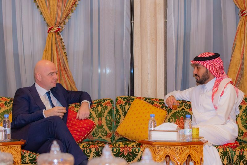 عبدالعزيز بن تركي الفيصل وإنفانتينو