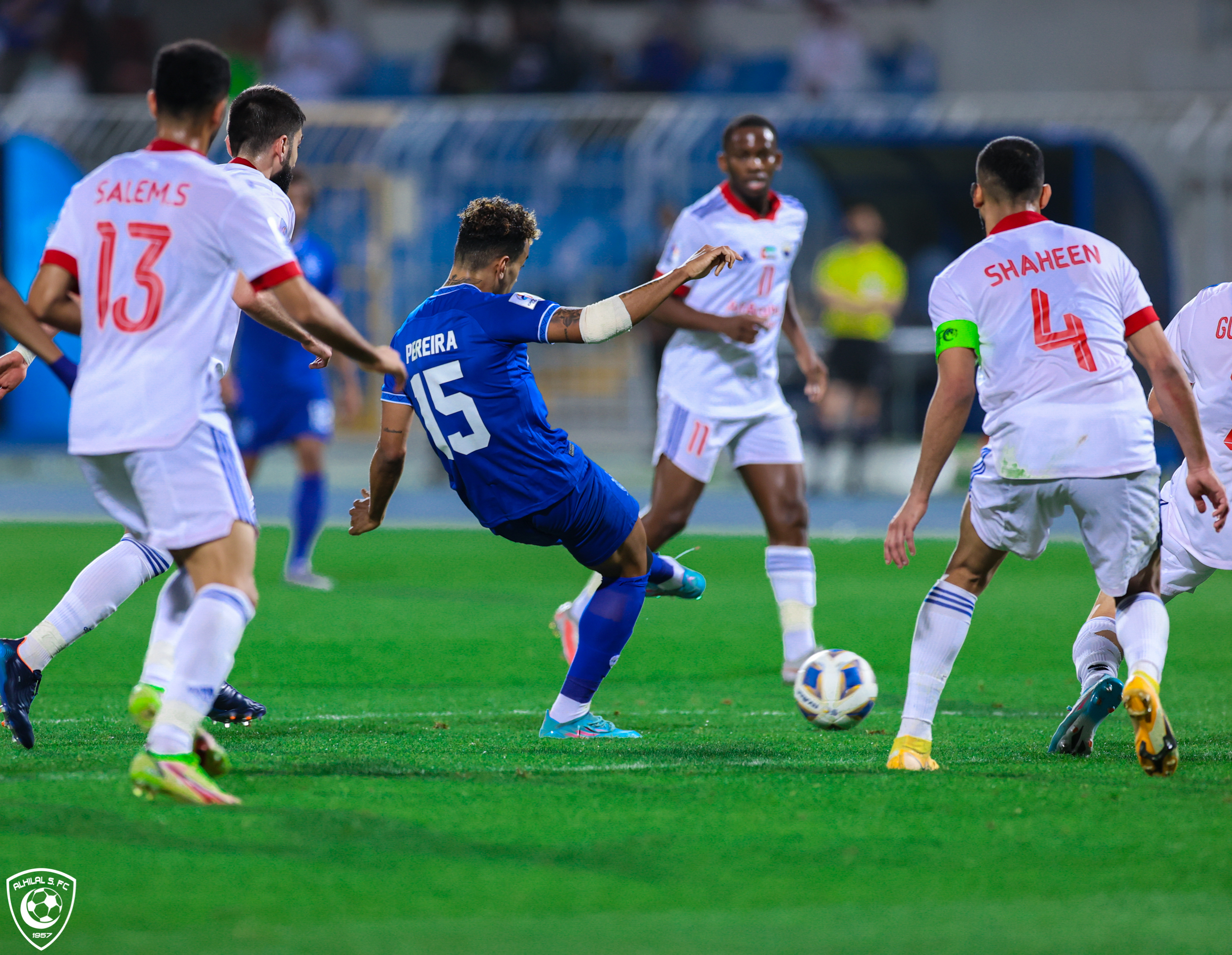 هدف جديد لـ الهلال ضد الشارقة