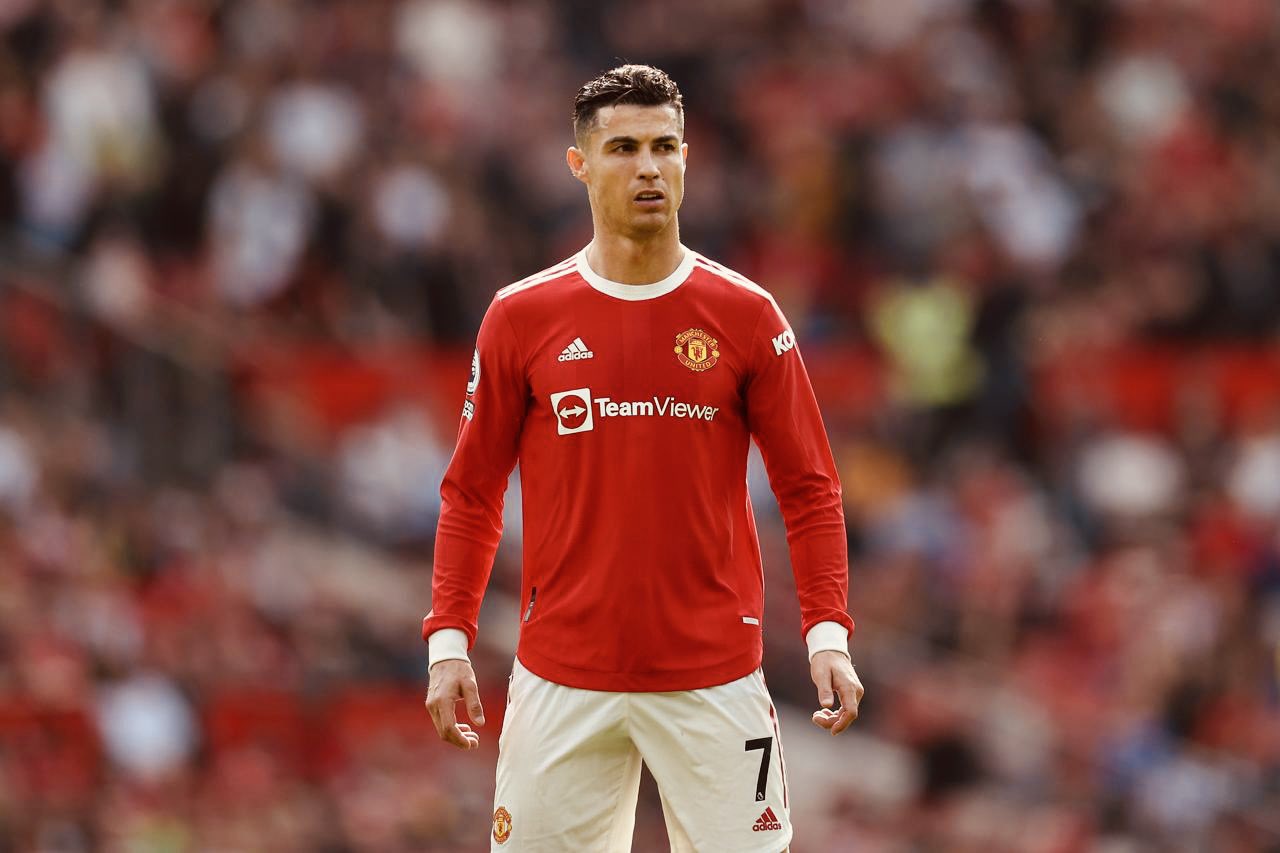 نجم اليونايتد السابق يحرج Cristiano ronaldo