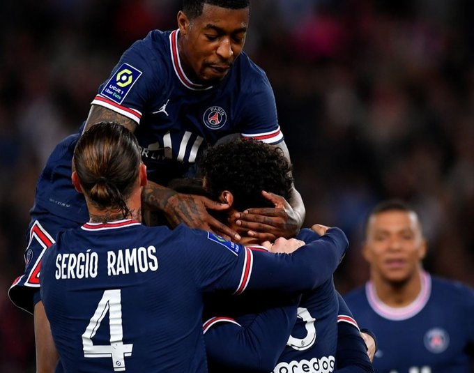 باريس سان جيرمان بطل فرنسا للمرة العاشرة