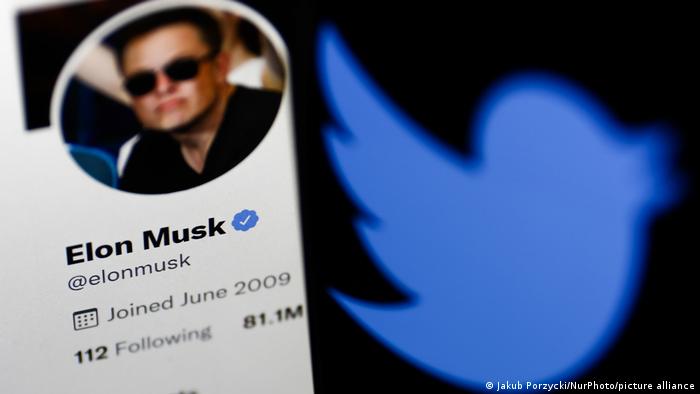 إيلون ماسك Elon Musk يهدد الجميع بشراء تويتر 
