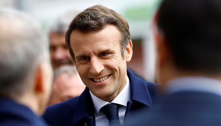 الانتخابات الفرنسية على أحر من الجمر بين ماكرون ومارين