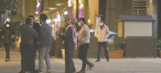 الشارع السعودي يتصدى لمتحرش في الصدمة 4