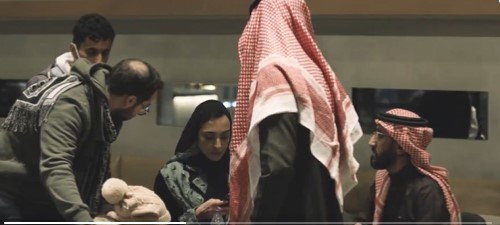 شاهد .. جمهور الصدمة يتابع بحسرة امرأة تنفعل على طليقها