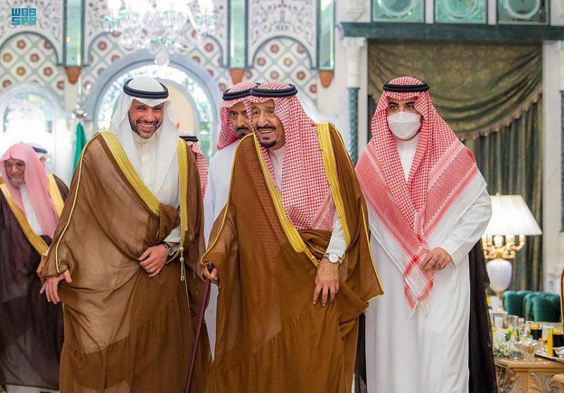 الملك سلمان يستقبل مرزوق الغانم وابن حميد والشثري والسديس - مواطن
