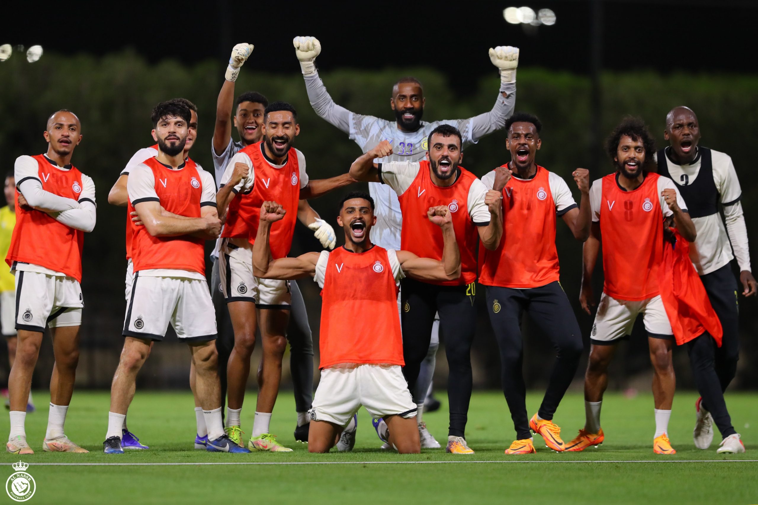 النصر يبدأ تدريباته بمعسكر أبو ظبي