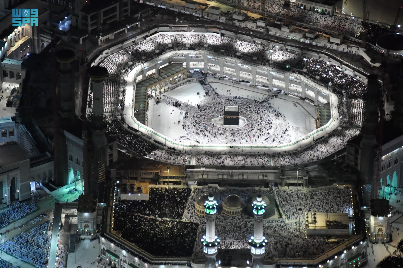 إمساكية يوم 30 رمضان في مكة وموعد أذان المغرب