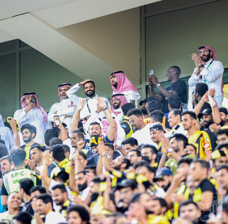 أنمار الحائلي مع جماهير الاتحاد