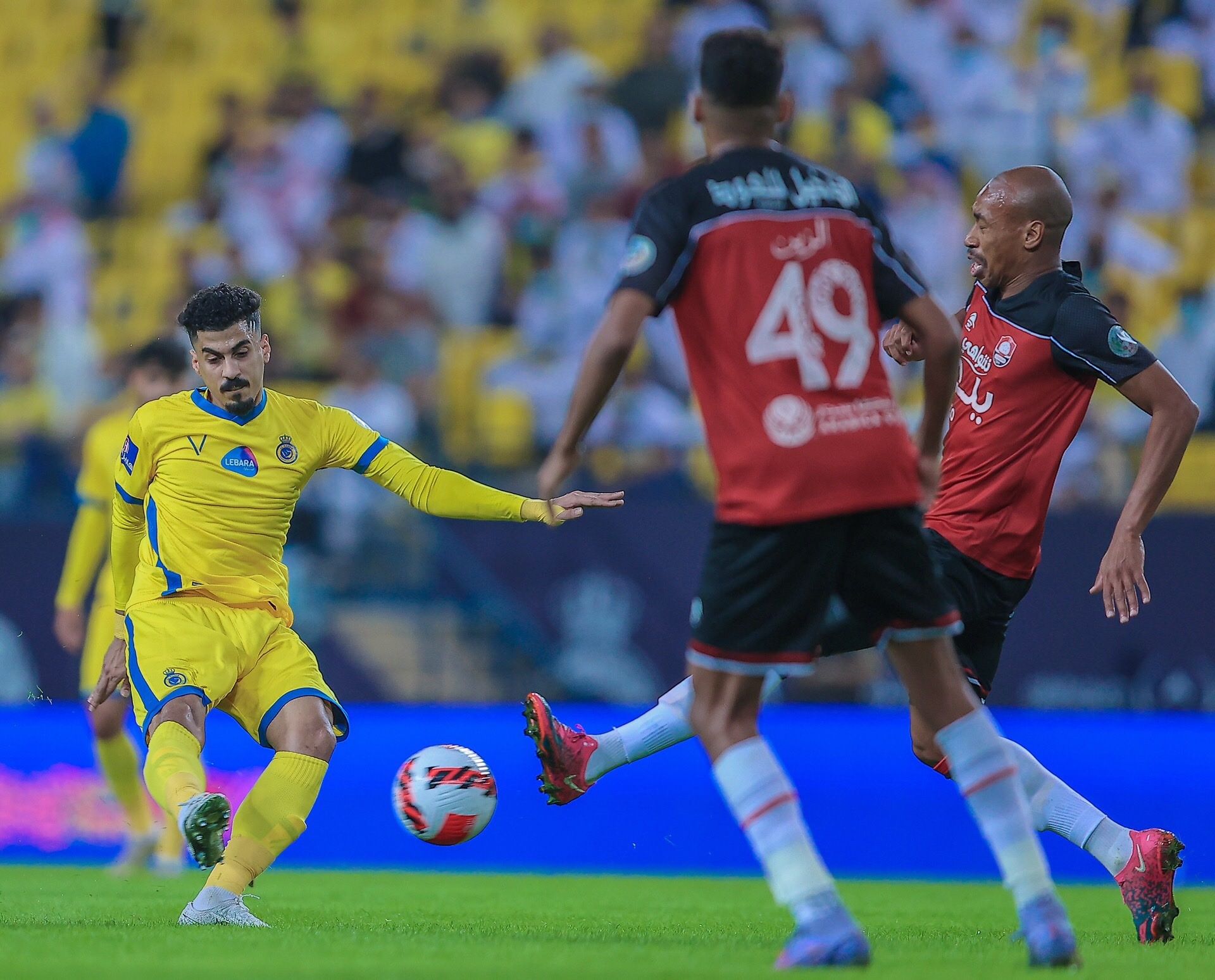 النصر يتفوق على الرائد