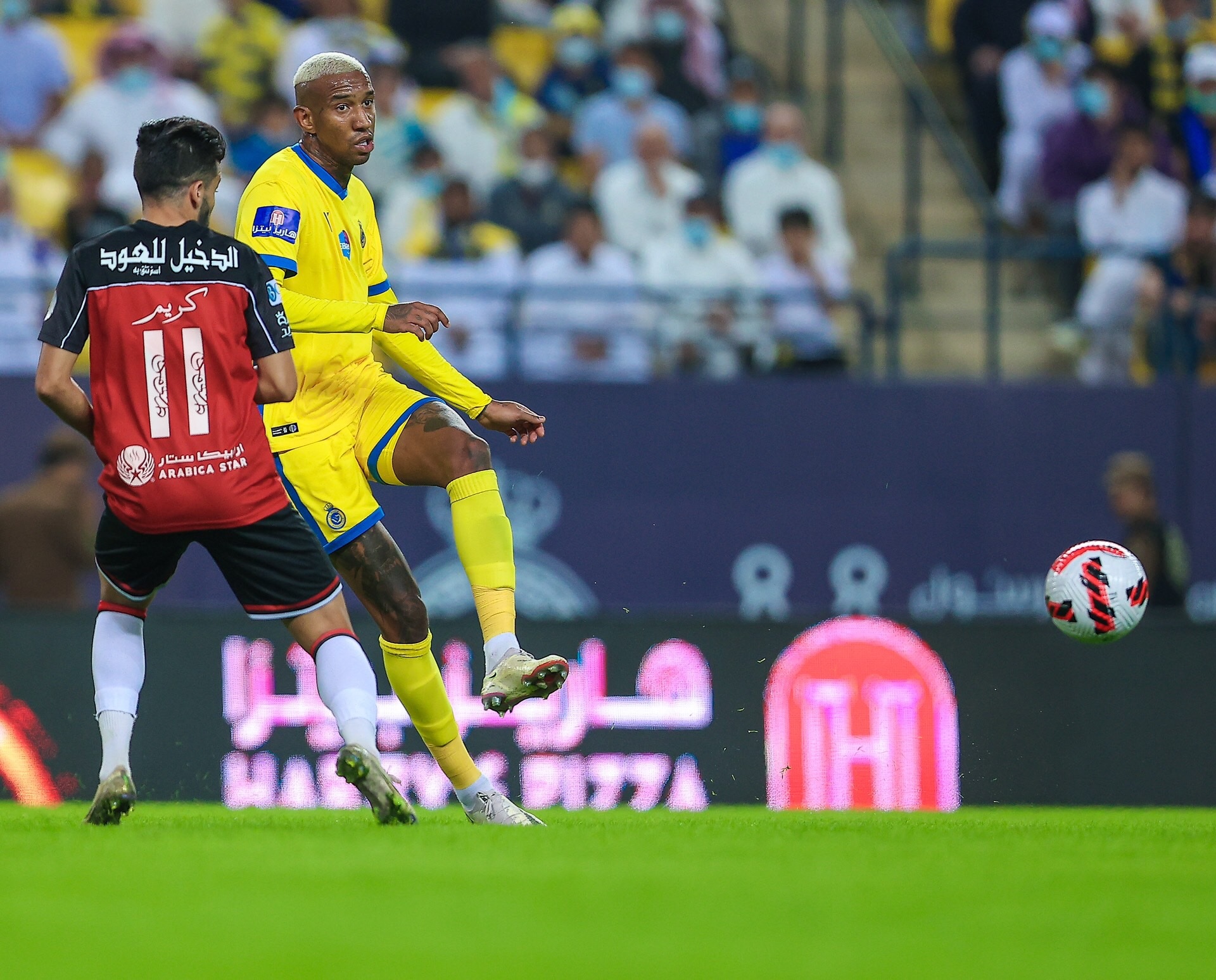 مباراتان غدًا في دوري المحترفين