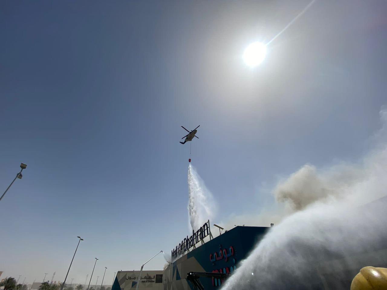شاهد.. حريق الظهران مول يستنفر طيران الأمن والإطفاء الجوي