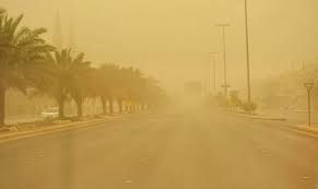 انخفاض الرؤية في الرياض والمنطقة الشرقية حتى الصباح