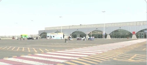 فيديو.. انفراج أزمة المعتمرين العالقين في مطار الملك عبدالعزيز