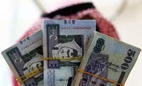 وزير المالية يوضح خطط السعودية المقبلة لعائدات النفط 