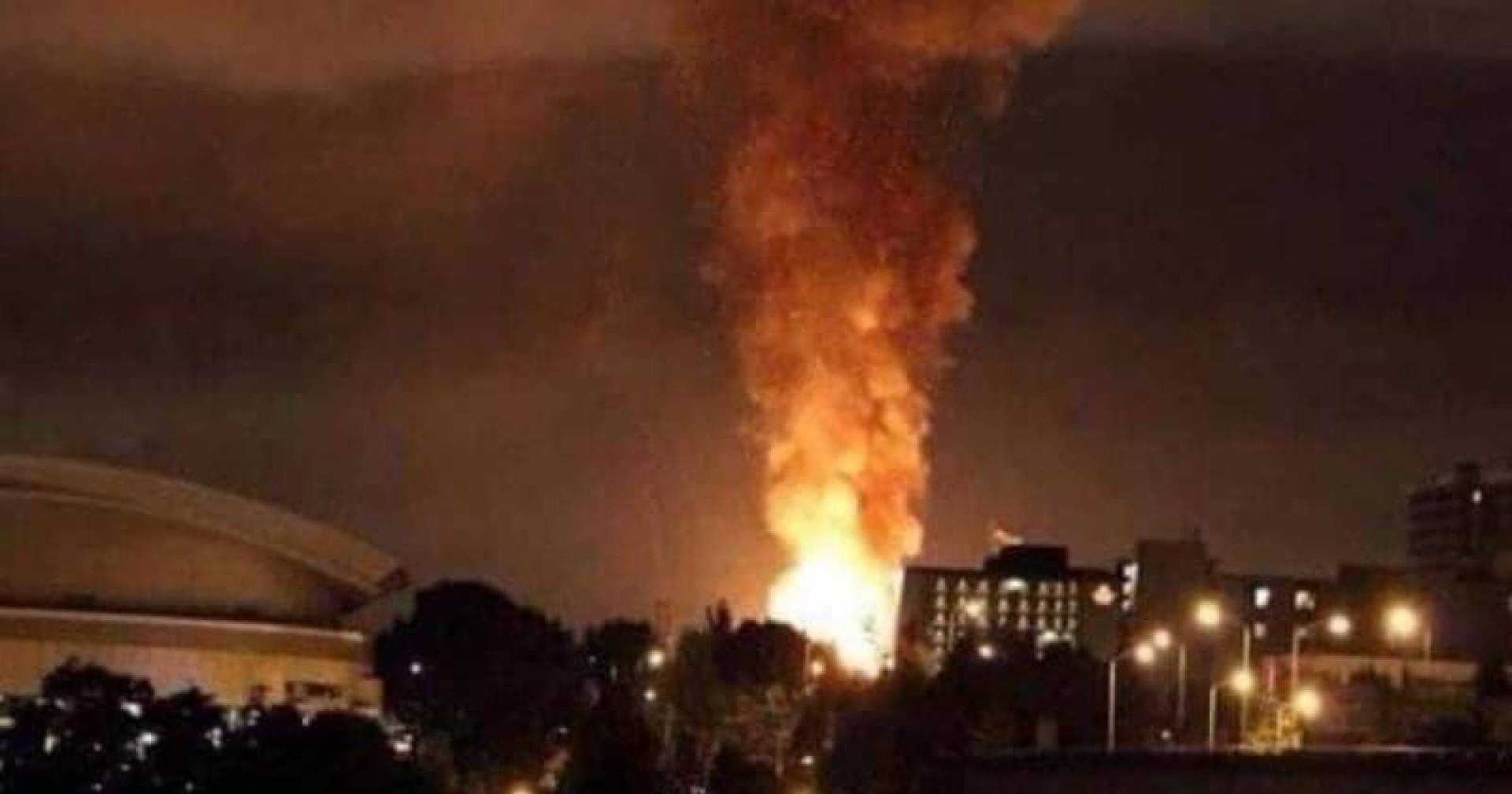 انفجار غامض بمصنع للكيماويات في إيران وأنباء عن سقوط جرحى