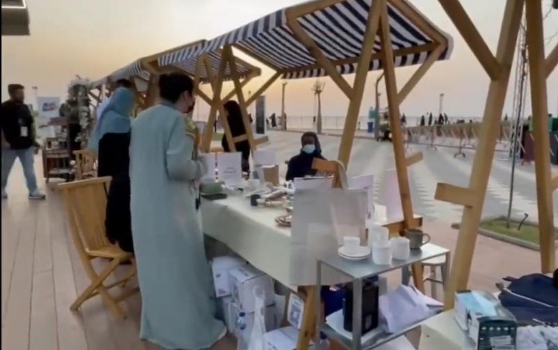 "جدة آرت بروميناد" تشهد تنافس مشروعات الأسر المنتجة بموسم جدة - المواطن