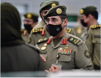 قائد قوات الجوازات للحج يتفقد صالات الحج بمطار الملك عبدالعزيز وجوازات ميناء جدة