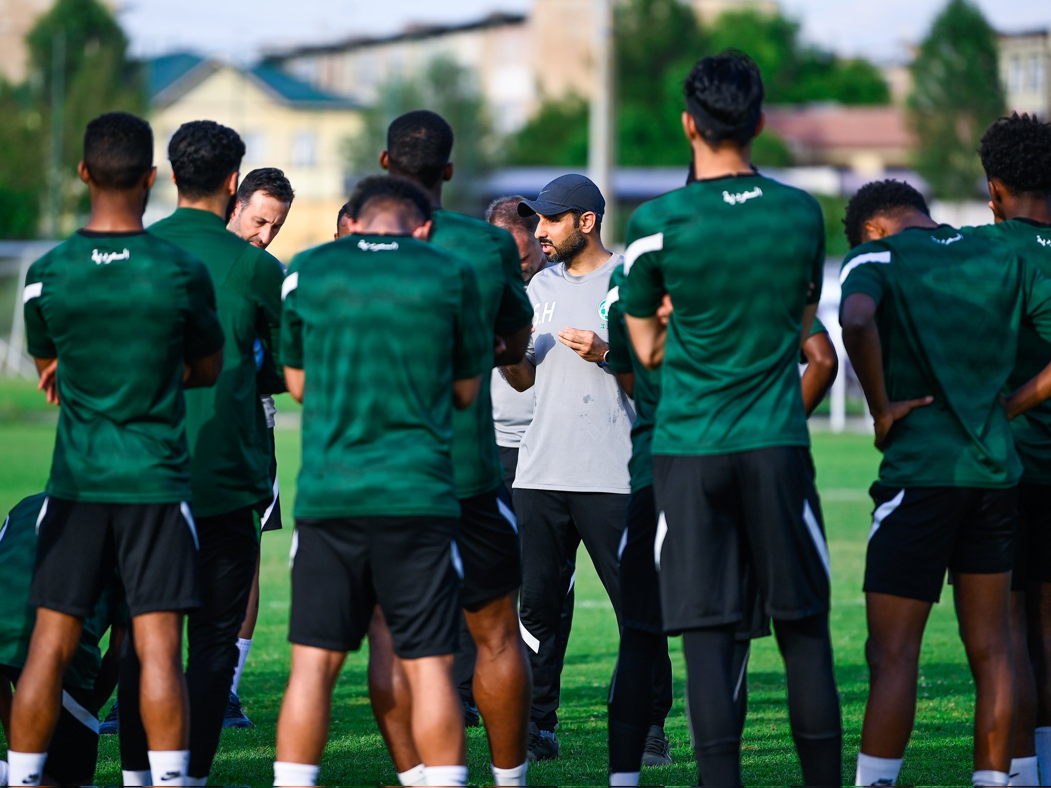 ماجد عبدالله: سعد الشهري أبدع في توليفة المنتخب الأولمبي