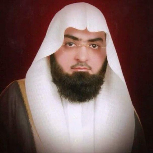 السديس يعزي في وفاة محمود خليل القارئ