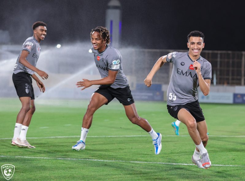 الهلال
