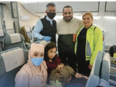 طبيب سعودي ينقذ حياة سيدة حامل على طائرة أسترالية