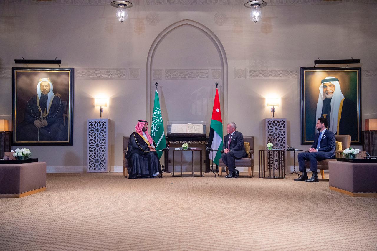 وزير أردني: زيارة ولي العهد تعمق الحوار على الصعد الإستراتيجية
