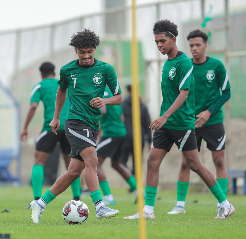 وزير الرياضة يُرحب بمنتخبات كأس العرب للشباب 2022 3 الأخضر للشباب