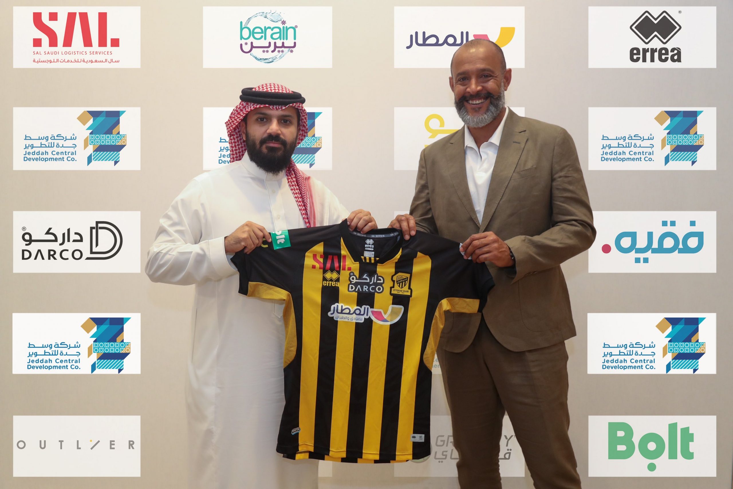 نونو سانتو في مهمة إنجاح المدرسة البرتغالية مع الاتحاد