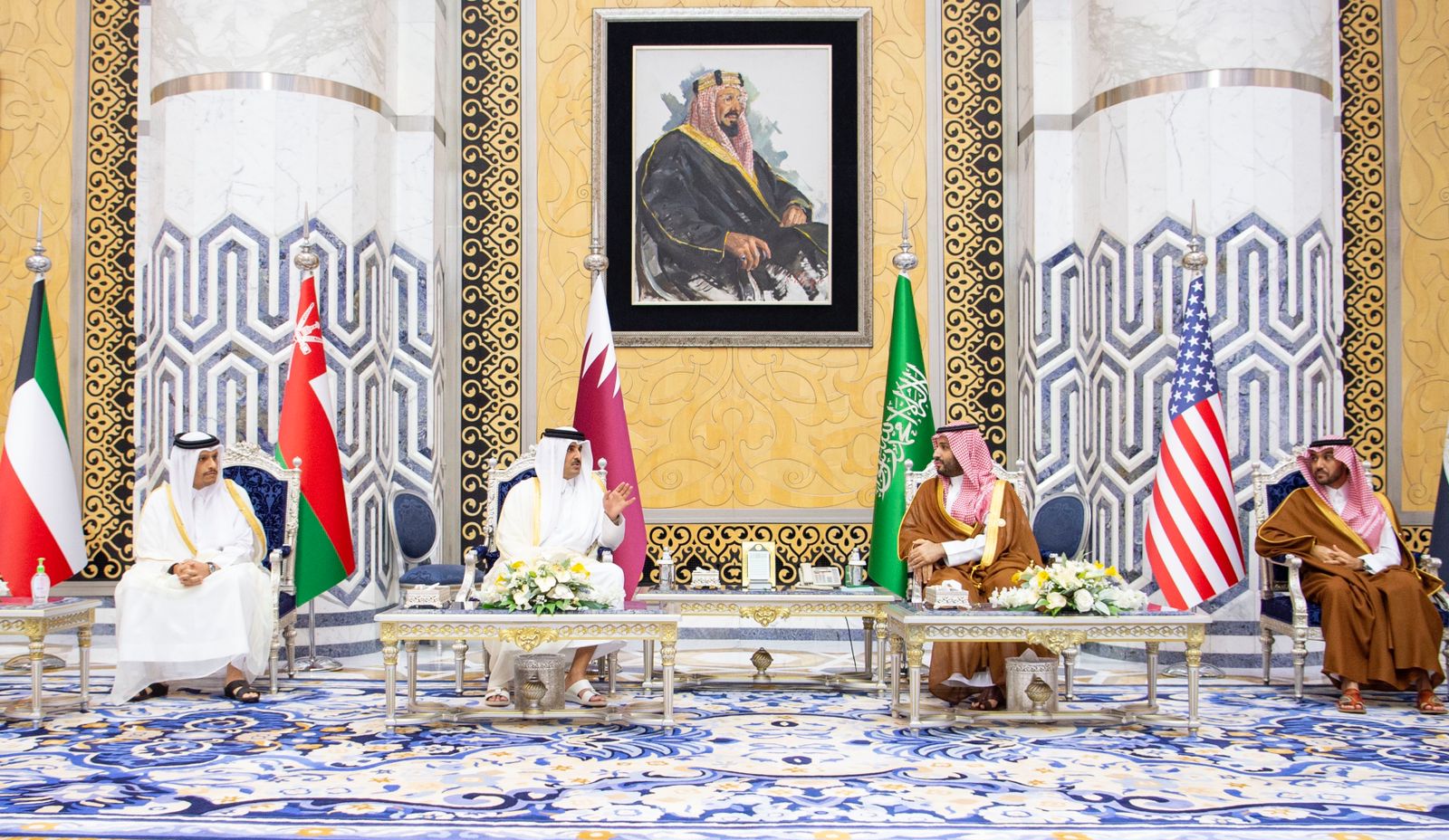 الأمير محمد بن سلمان يستقبل أمير قطر