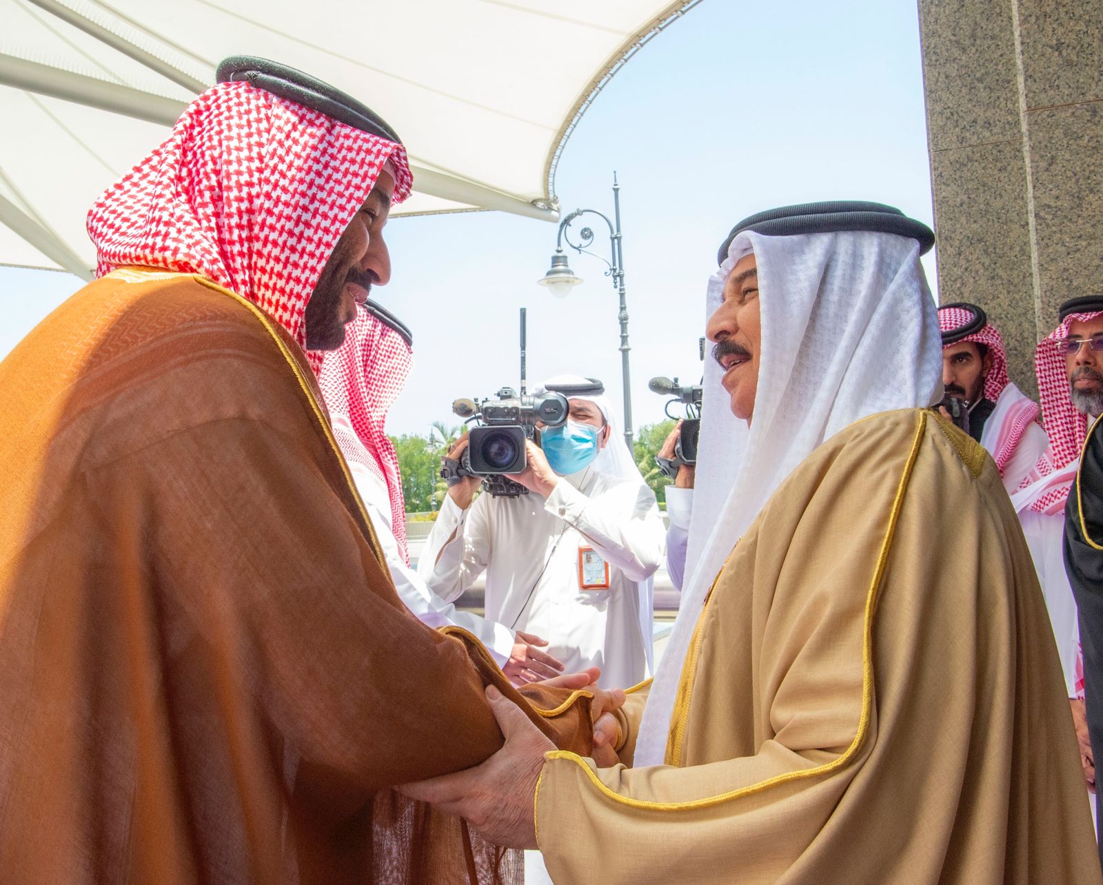 ملك البحرين: نحيي الدور الحيوي والفاعل للمملكة على الصعيدين الإقليمي والدولي