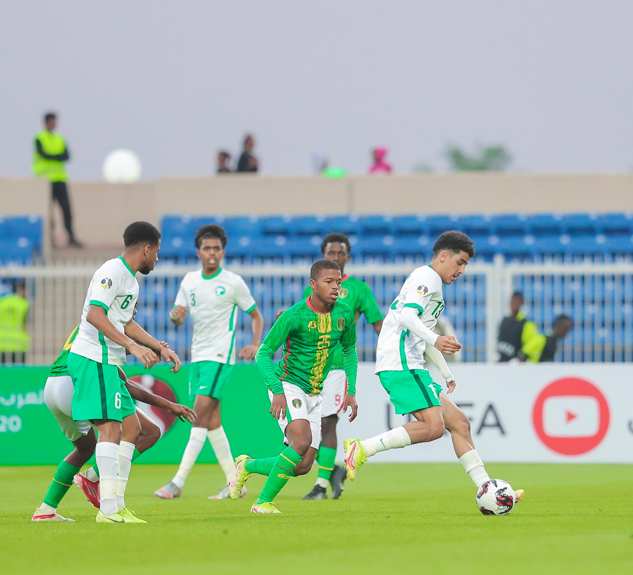 الأخضر يفتتح كأس العرب 2022 بثنائية في موريتانيا