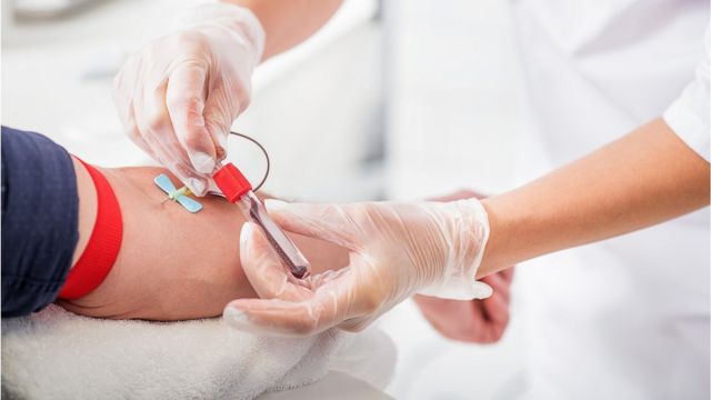 5 فوائد تدفعك لـ التبرع بالدم