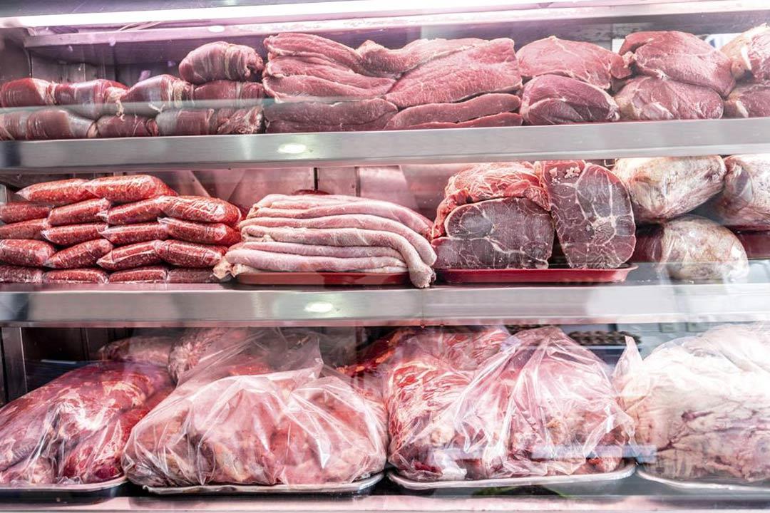 الغذاء والدواء ترد على مزاعم خطورة اللحوم المبردة
