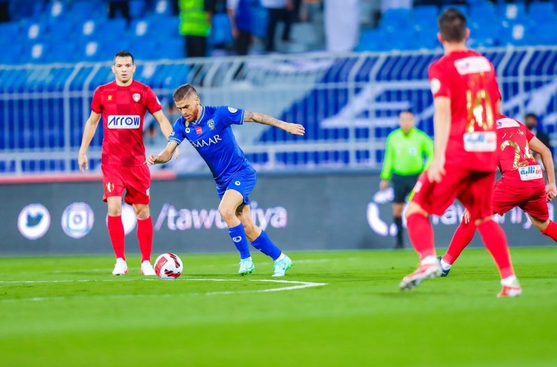 الهلال ضد ضمك