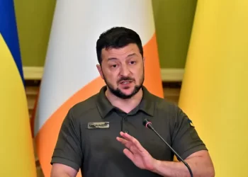 زيلينسكي يقيل سفراء أوكرانيا في 5 دول - المواطن