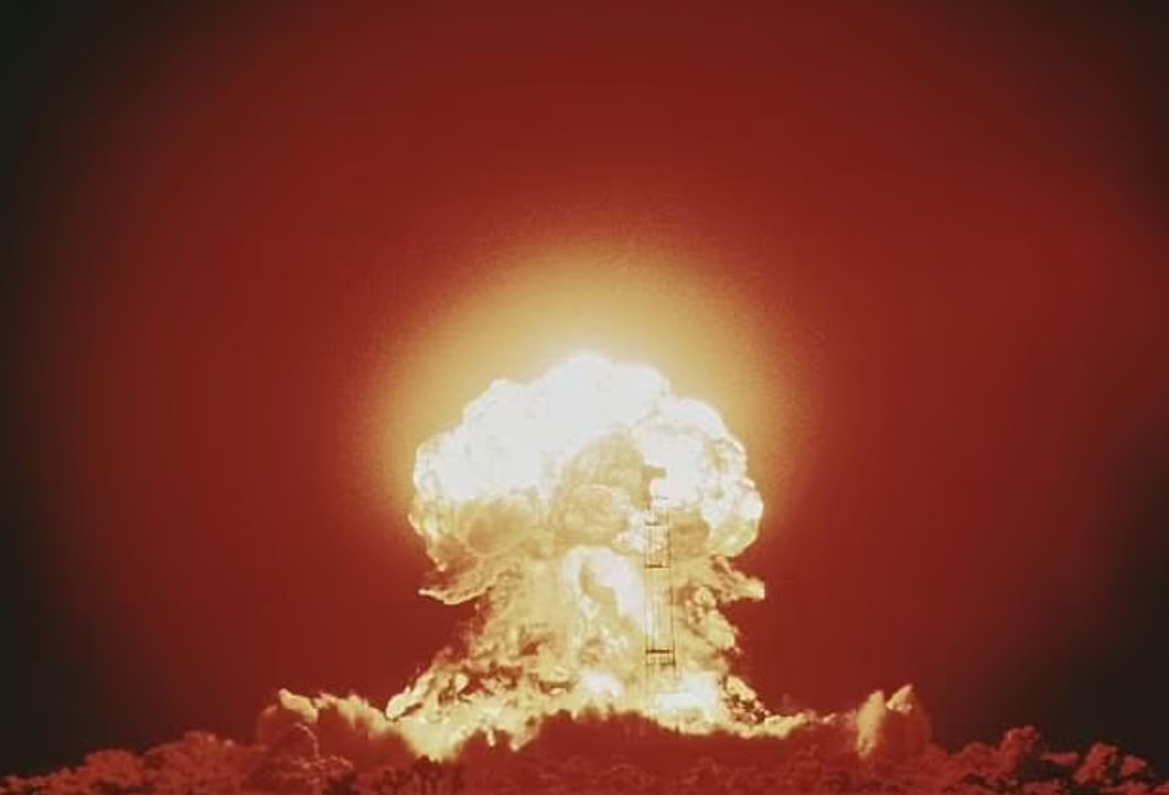 ماذا سيحدث لو شنت روسيا وأمريكا حربًا نووية؟