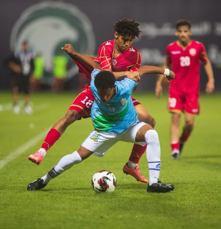 منتخب البحرين وجيبوتي في كأس العرب للشباب (13)