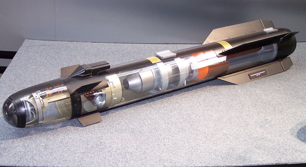 ما هو صاروخ هيلفاير المستخدم في قتل أيمن الظواهري؟