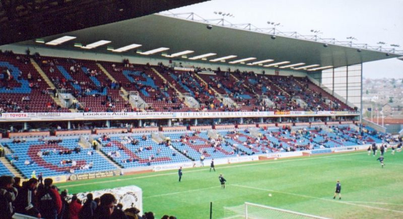 ملعب Turf MOOR ملعب بيرنلي