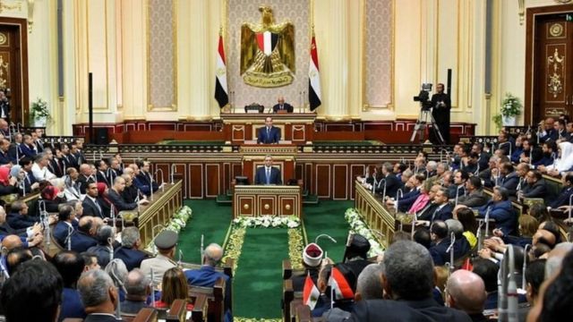 تعديل وزاري في مصر يشمل 13 حقيبة