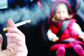 الخضيري: التدخين أمام الأطفال جريمة اجتماعية ودينية