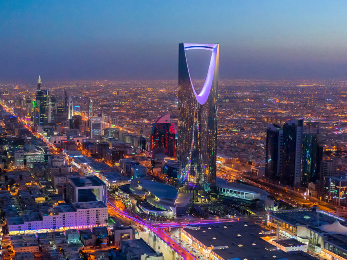 السعودية تسبق أمريكا في تبني المستقبل الأخضر