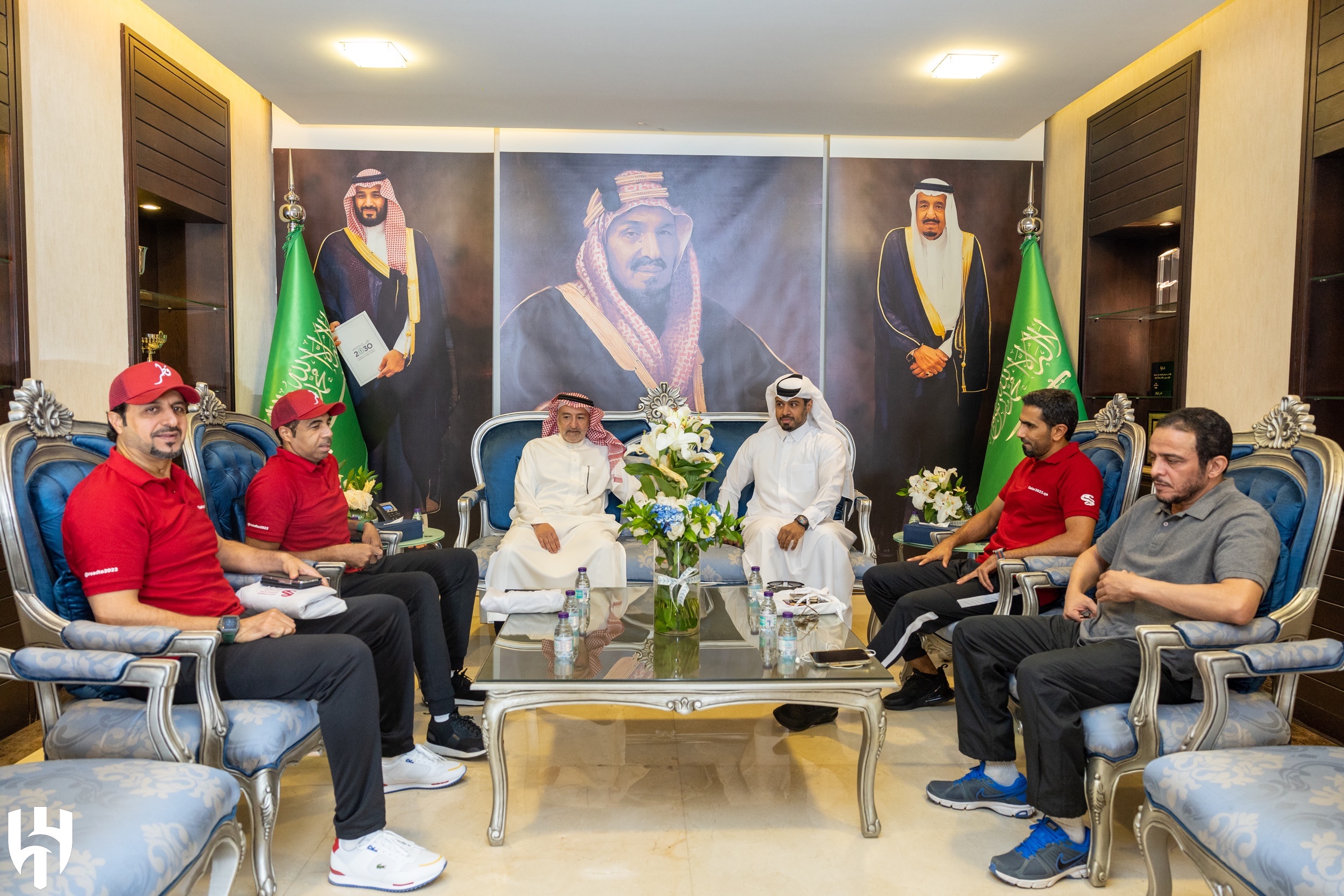 الهلال يناقش تفاصيل كأس سوبر لوسيل مع سفراء إرث قطر