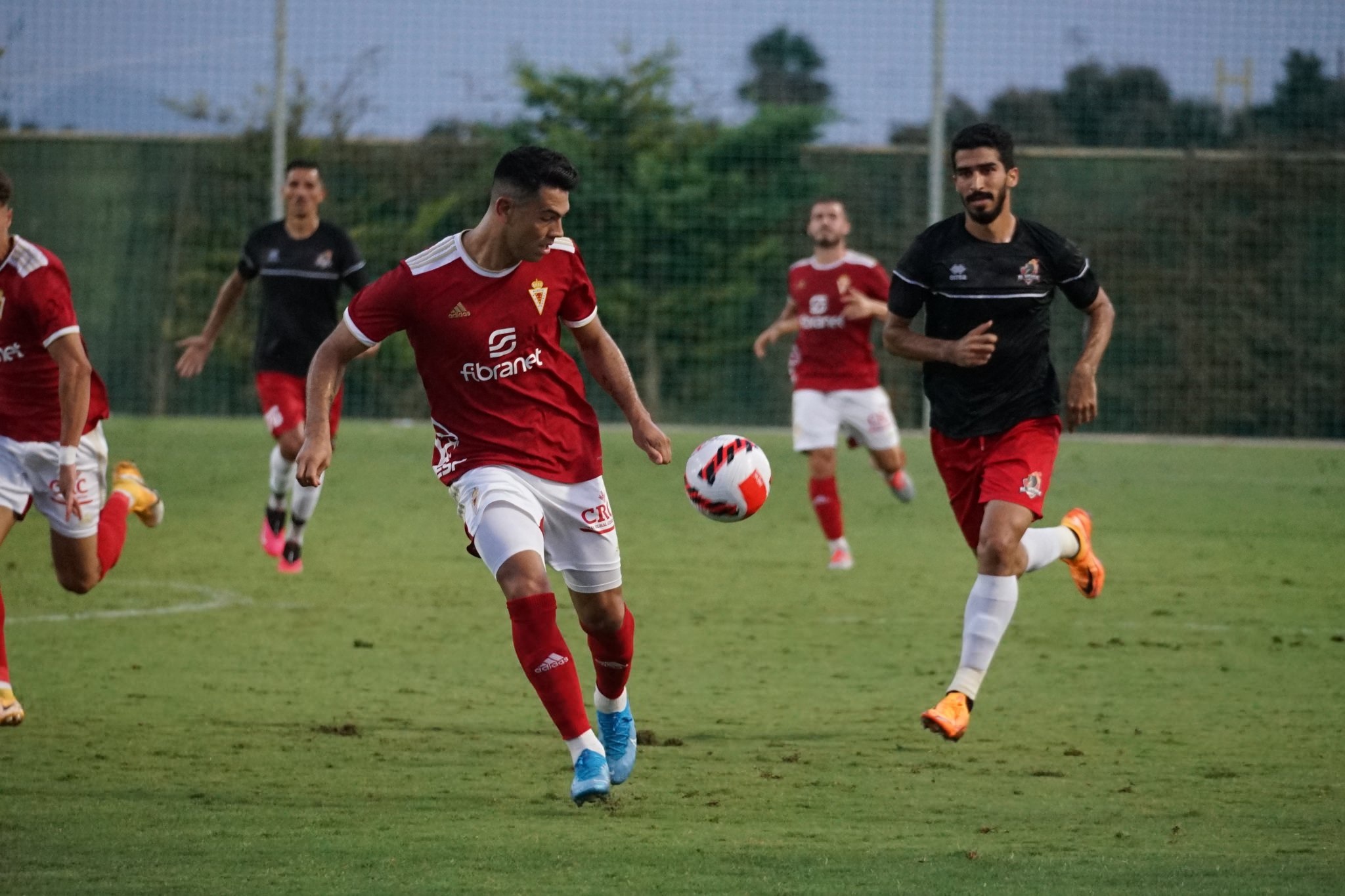 الوحدة يخسر ودية ريال مورسيا بثلاثية