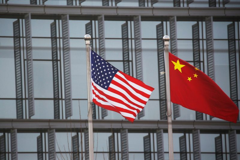 واشنطن تحت رحمة الصين بسبب الشركات الأمريكية