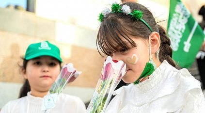 فرحة وبراءة الأطفال بالباحة