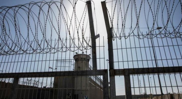 استشهاد فلسطيني داخل سجون إسرائيل بسبب الإهمال الطبي