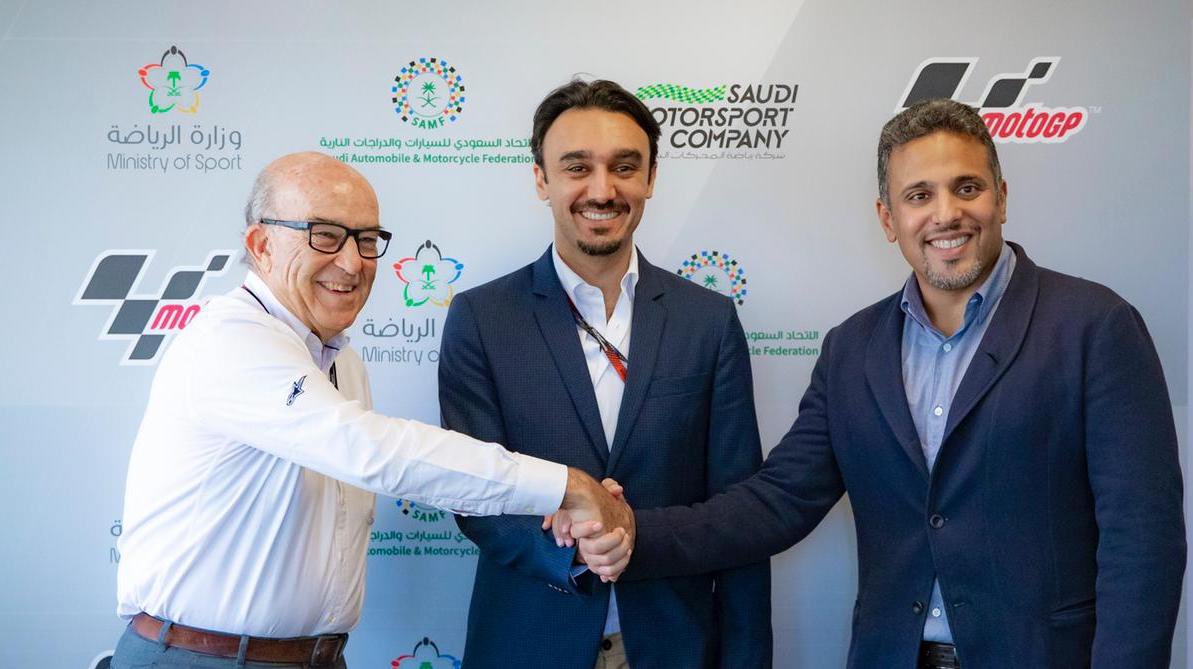 بعد Formula 1 .. وزير الرياضة: نتطلع لتنظيم أفضل سباق دراجات نارية بالسعودية