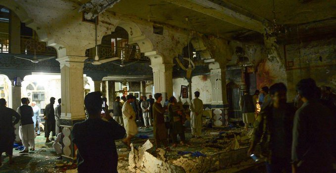 تفجير مسجد غرب أفغانستان يقتل زعيمًا مقربًا من طالبان
