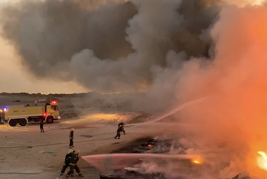 مدني الرياض يباشر إخماد حريق بحي المعالي